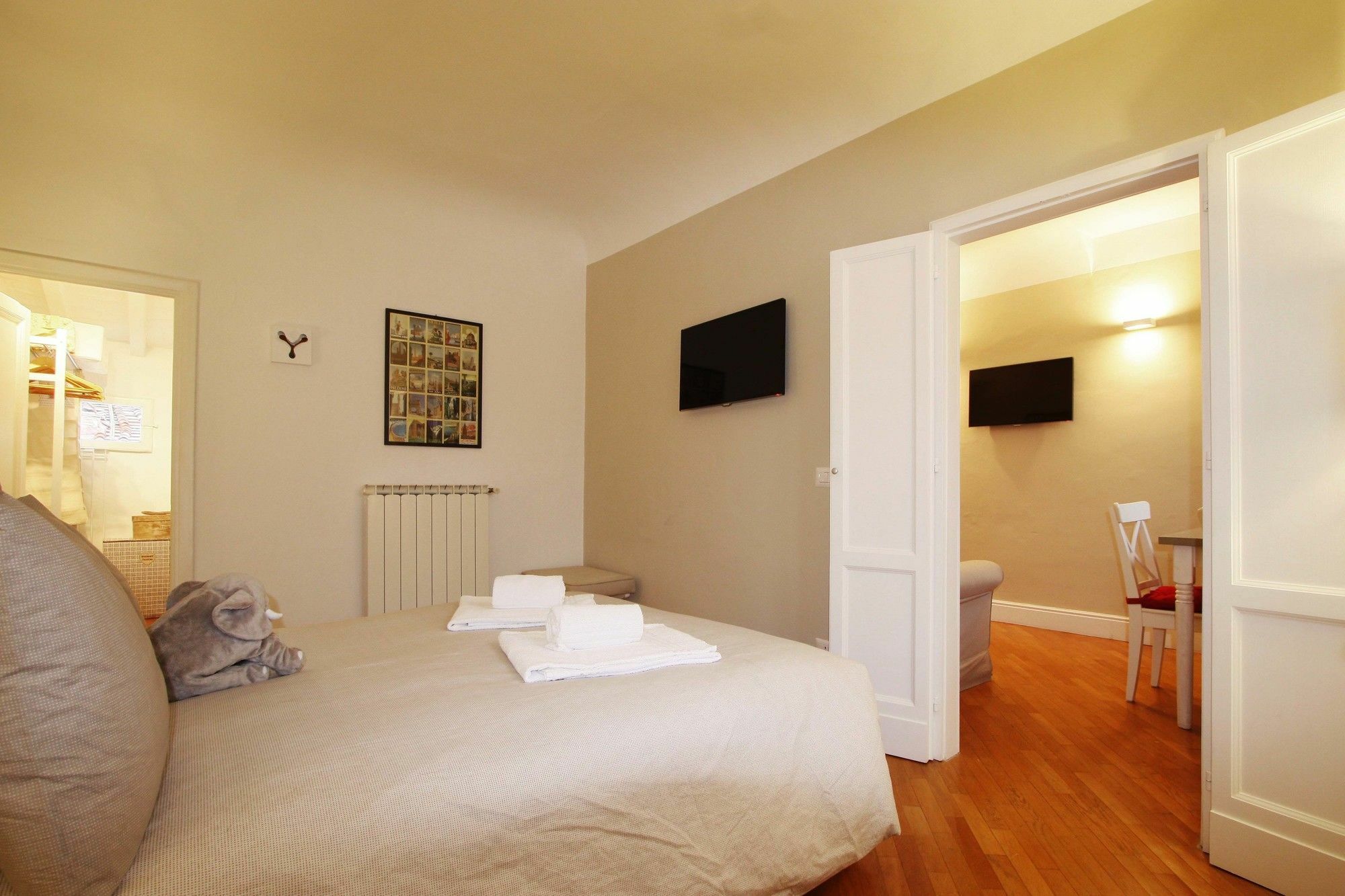 Apartment Claudia With View In